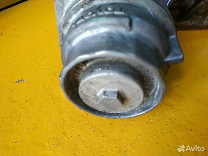 Крышка с корпусом масл фильтра лексус 3grfse 3.0