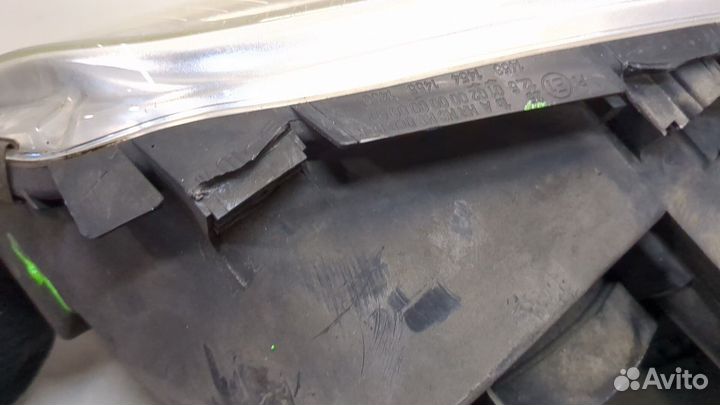 Фара (передняя) Volkswagen Touran, 2005