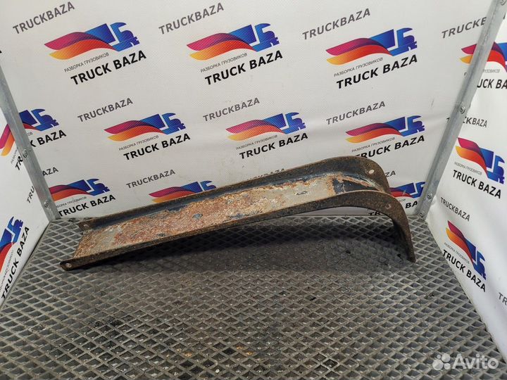 81122400037 Накладка под ленту топливного бака