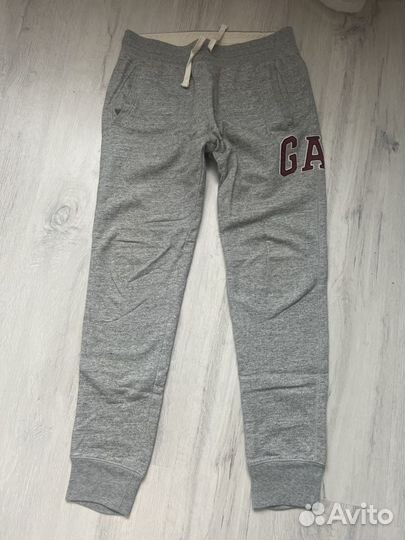 Спортивные штаны GAP