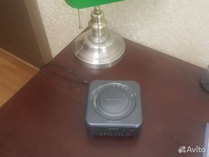 Радио-часы-будильник Sony