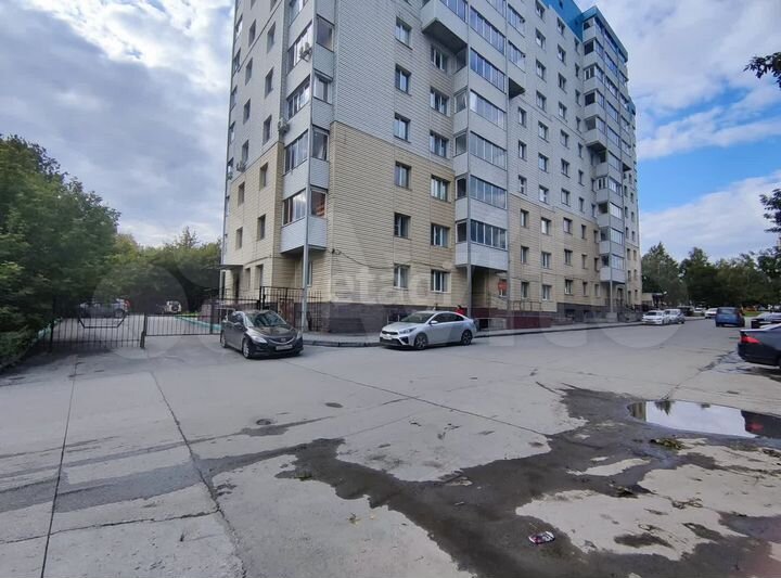 Продам помещение свободного назначения, 220 м²