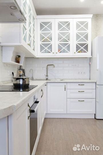 Кухонный гарнитур угловой современный