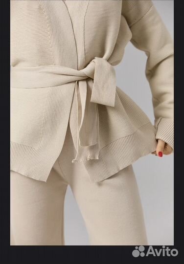 Костюм женский