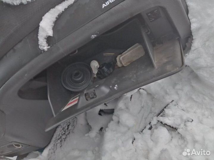 Бардачок Chevrolet Aveo T250 2006