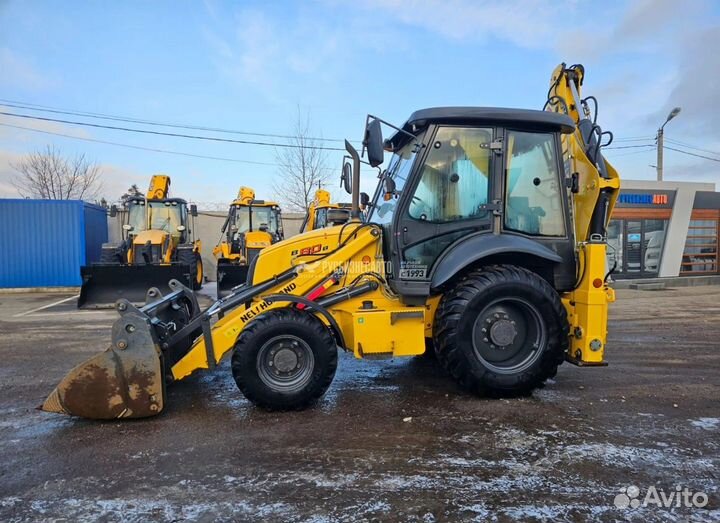 Экскаватор-погрузчик New Holland B80B, 2022