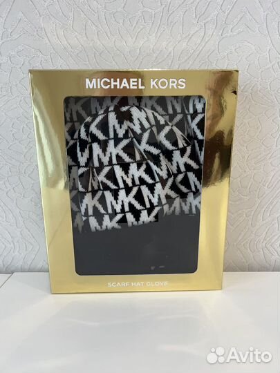 Комплект шапка и шарф женский