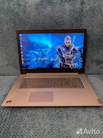 Ноутбук Lenovo 17.3 Ryzen 7 / 20 GB RAM / 1128GB