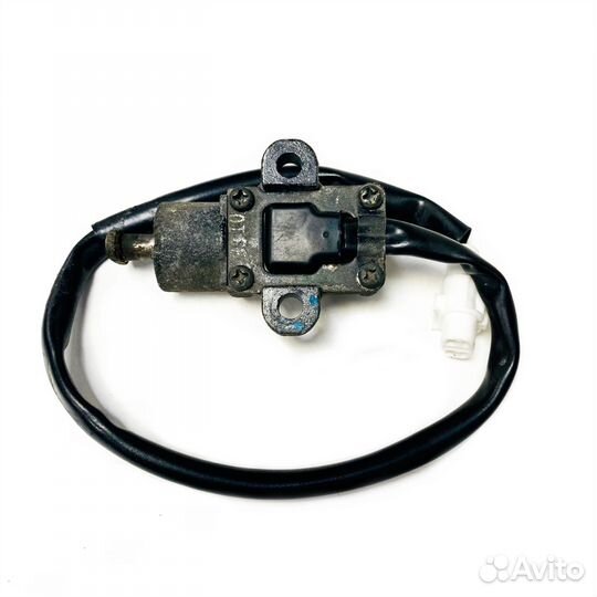 Концевик бок. подножки Yamaha Gear 4Т UA06/UA07б/у