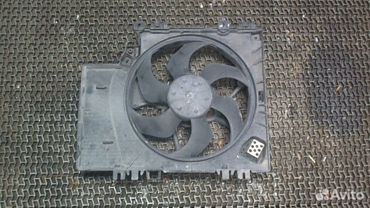 Вентилятор радиатора Nissan Note E11, 2006