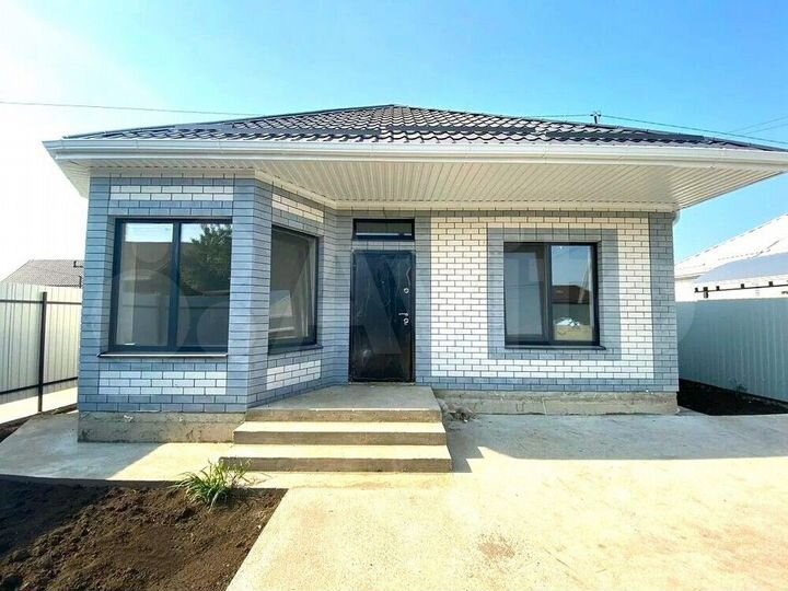 Дом 107 м² на участке 6 сот.