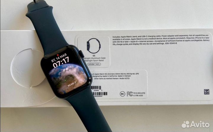 Часы apple watch se 44 mm 2022