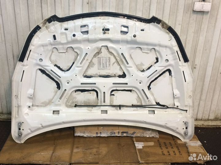 Капот на chevrolet cruze