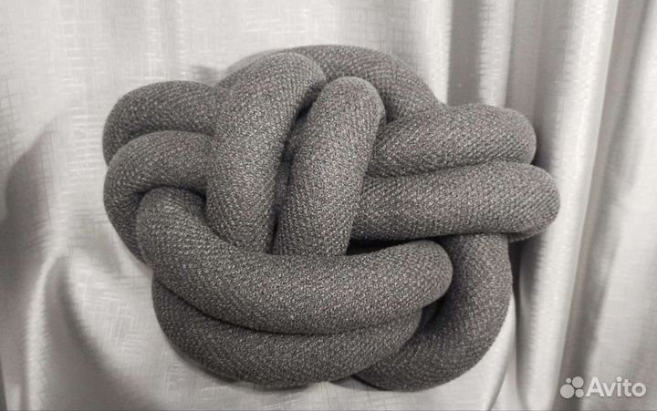 Декоративная подушка