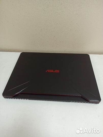 Игровой Asus IPS FullHD/ Ryzen 5 3550H/RX 560X 4Гб