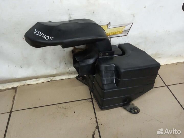 Резонатор воздушного фильтра Хендай Соната EF