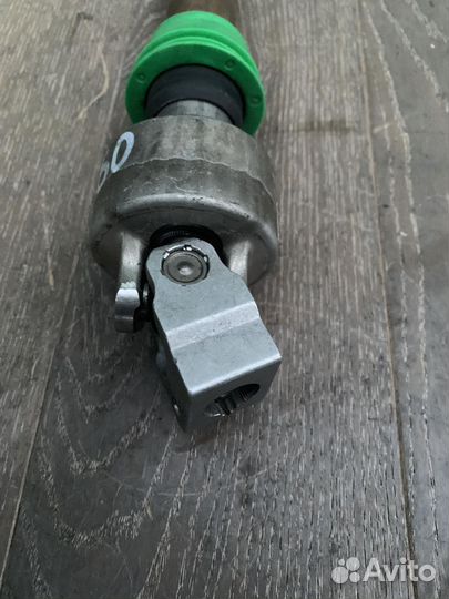 Рулевой кардан BMW E60 32306783240