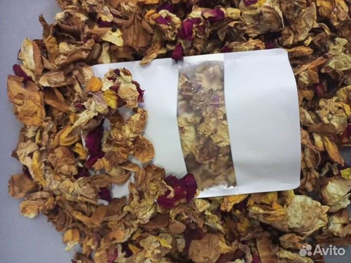 Сушеные лепестки роз