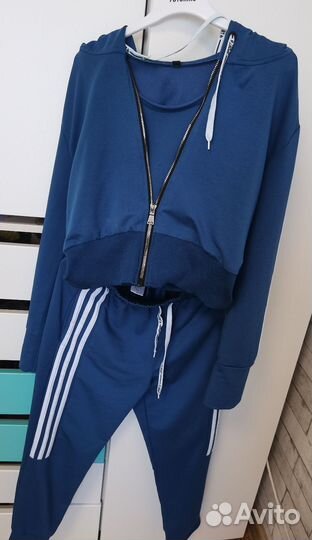 Спортивный костюм для девочки размер 157-160, 40