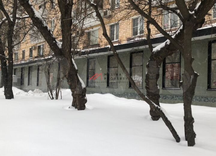 Сдам торговое помещение, 350 м²