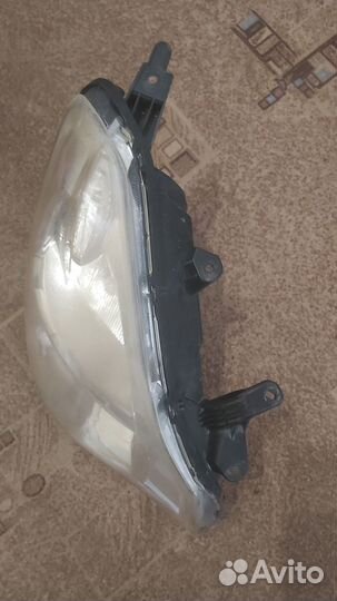 Фара передняя правая на nissan almera G15