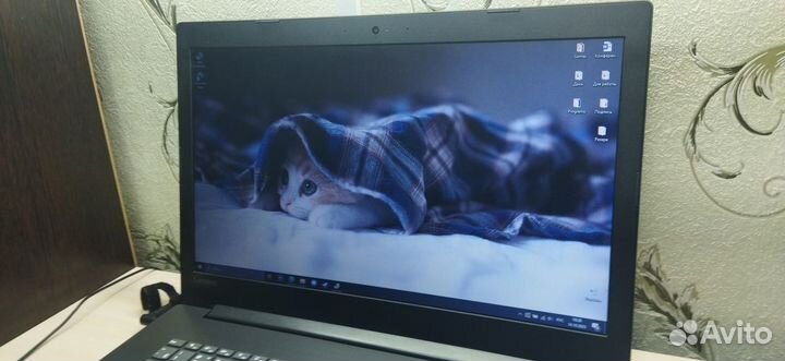 Ноутбук lenovo AMD A9 9425 3.1ггц,8гб DDR4