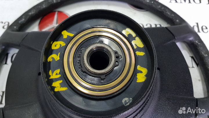 Руль в сборе на Mercedes-Benz W116 W123