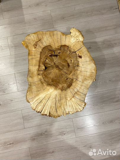 Журнальный столик