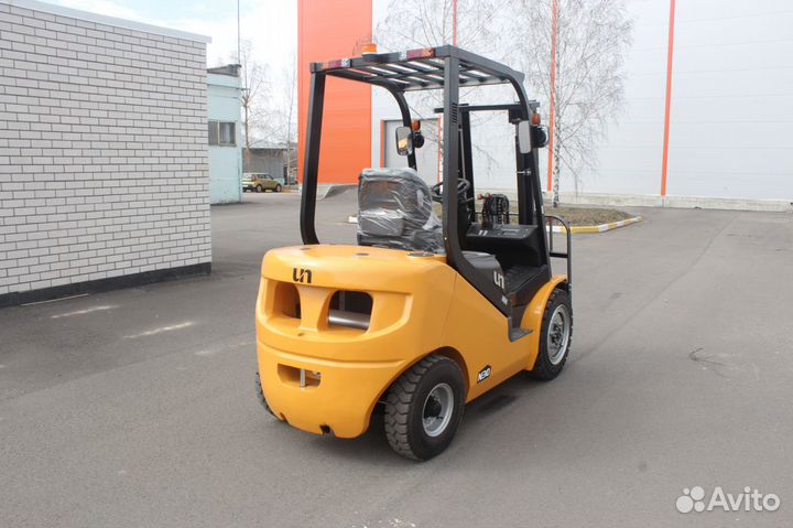 Вилочный погрузчик UN Forklift FD30T, 2023