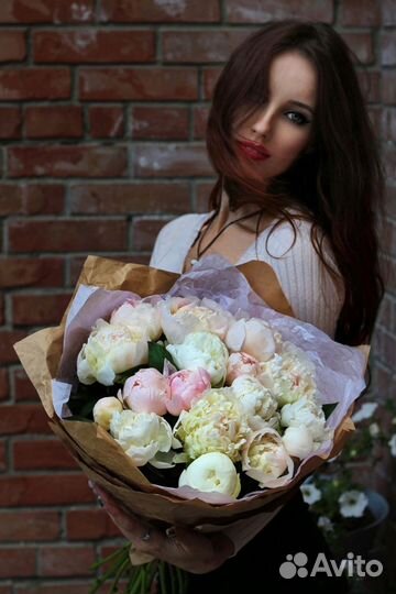 Цветы пионы