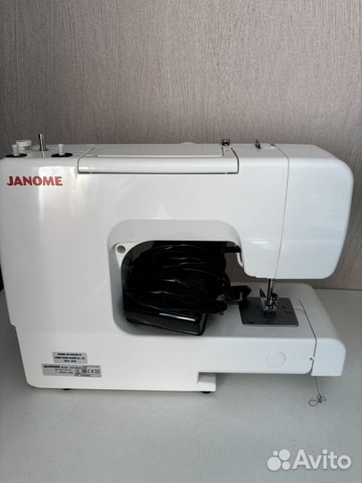 Швейная машина janome 510