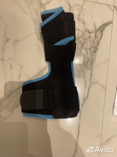 Бандаж на локтевой сустав