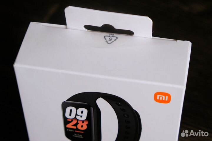 Смарт часы Xiaomi Mi SMART Band 8 Active