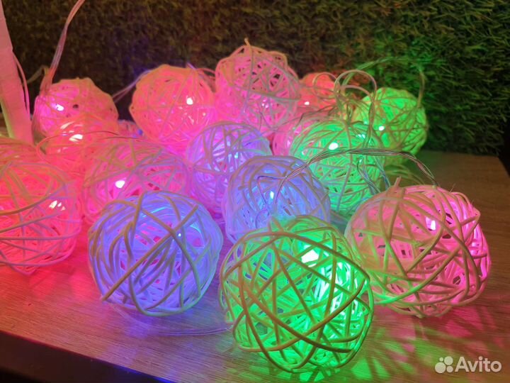 Светодиодная гирлянда с шариками 4 метра