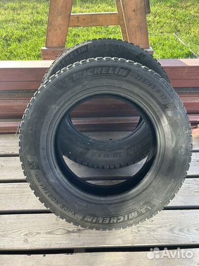 Шины зимние шипованные 225/65 R17