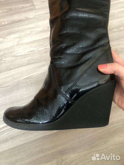 Сапоги лакированные женские