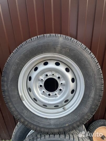 Запаска r16 на соболь, ниву