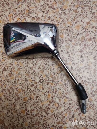 Правое зеркало yamaha