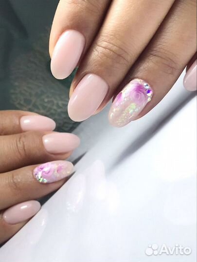 Идеальный маникюр, укрепление ногтей гелем