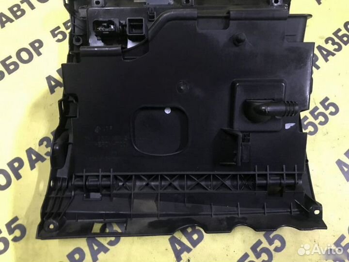 Бардачок основной VW Golf Plus 2005-2014