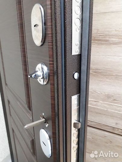 Дверь с терморазрывом,без накрутки