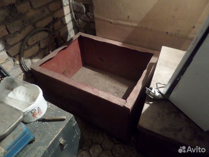 Ящик металлический