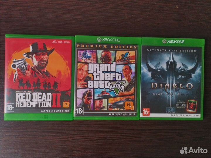 Xbox One S 1tb с играми