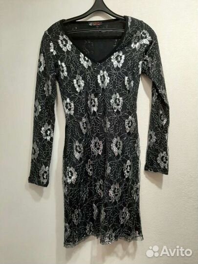 Нарядное платье