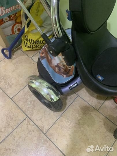 Велосипед с ручкой icon