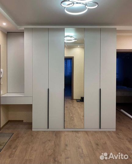 Шкаф стенка