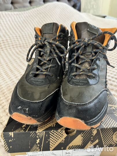 Ботинки демисезонные