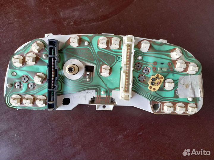 Панель приборов Форд Мондео 1, 2 1.8 бензин