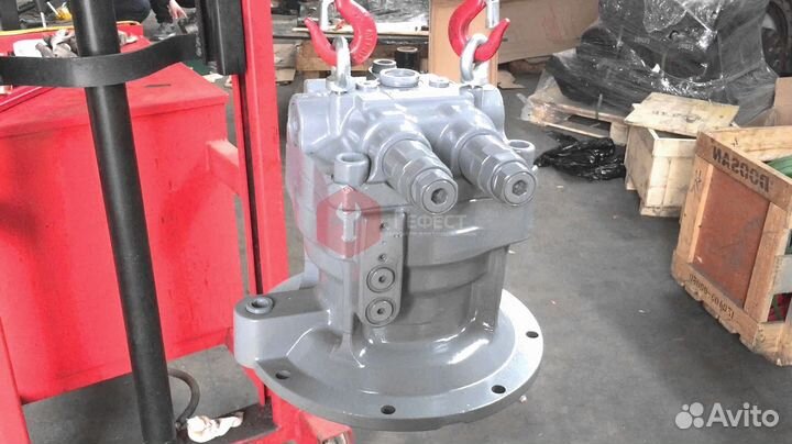 Гидромотор редуктора поворота Hitachi ZX120-3