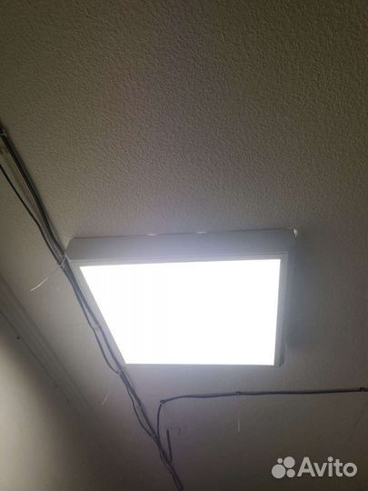 Светильник потолочный